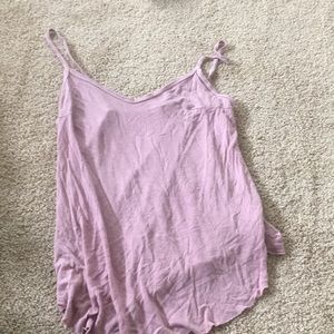 pink tank top